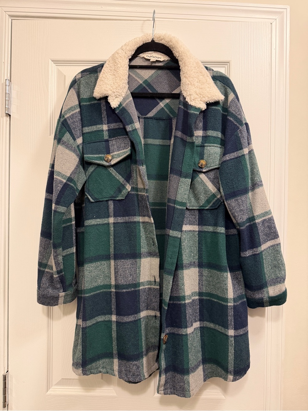 DAVI & DANI Green and Navy Plaid Teddy Collar Jacket